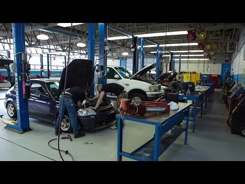Automotive Technology Program at Macomb Community College