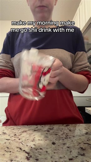 Absolutely love these hello kitty cups! #makeacoffeewithme #coffeetime #hellokitty