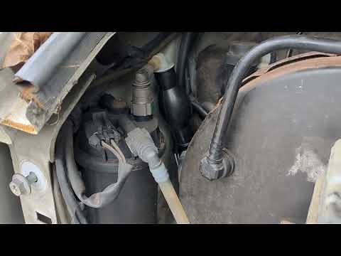 Renault Master/Vauxhall Movano/Nissan Interstar cold start, no fuel, air in fuel most common cause.