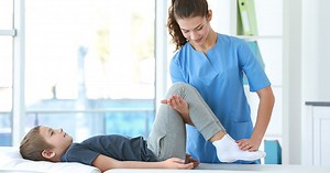 Tibial spine fracture: What is this knee injury, and how can you get better? | Dr Geier