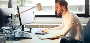 Ergonomisk Kontorstol test: De 10 bedste for ryggen [2024]