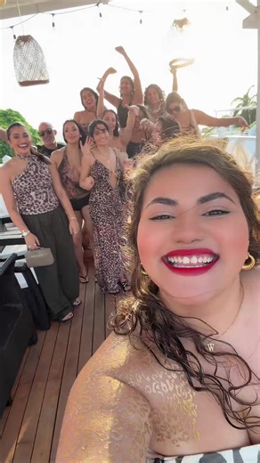 Day 2: Wild Night Out in carteHENNAH 🐆🦓🐅 #cartegena #bachelorette #colombia