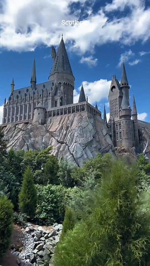 Scotland 🏴󠁧󠁢󠁳󠁣󠁴󠁿🏴󠁧󠁢󠁳󠁣󠁴󠁿 #ScotlandForever #TravelTikTok #TravelBucketList #EdinburghCity #VisitEdinburgh #EdinburghScotland #PlacesToVisit #harrypotter #diagonalley #hogwarts #edinburghcastle #edinburghcastle #viral_video #NewYear2025 #beautifuldestinatio #scottishtiktok #scotlandtiktok #history #roadtrip #outlander #oxford #relax ##VisitScotland#EdinburghTok #DeanVillage #edinburgh #Edinburgh #fyp #explore #britain #schottland #edimburgo #ecosse #travelcouple #beautiful #historytok