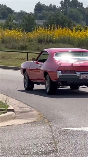 BEAUTIFUL 1969 GTO Judge