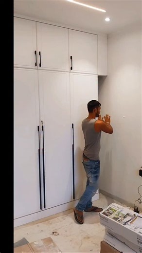 Sonu Modular Kitchen on Instagram: "Newideas #Dressing_table_with_storej #smartwark #modular_furniture #interiordesign #sonumodulerkitchen"