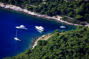 Top 5 Vis: Top Beaches on Vis - Total Croatia