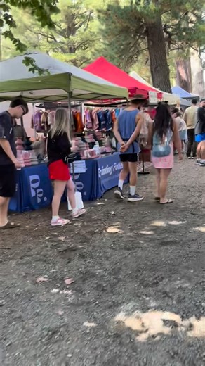 Comfy_Coats on Instagram: "Thank you @thelostwoodsmarket and all our wonderful customers for another successful day! It truly is the best market in Aus!"