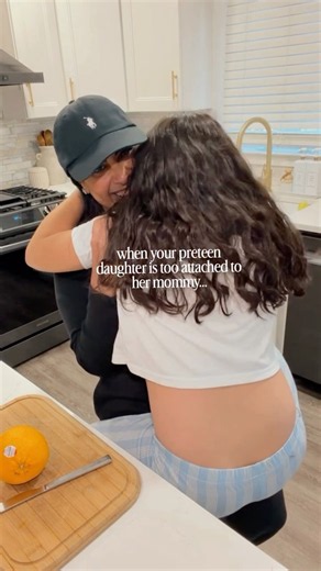 When Your Preteen Daughter Is Still a Mommy’s Girl 🥹❤️ #mommykids #mombloggers #mommytips