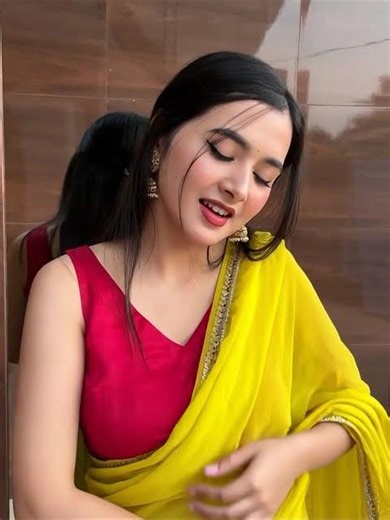 Beautiful Girl in Sari 💖 Amazing Sari Beauty Reels | Trending Shorts #shorts #sari #beauty