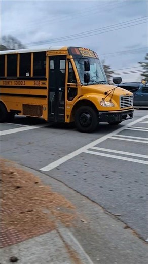 2019 Thomas C2 Handicap ♿️ Bus 3432(Remastered)