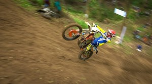 468K views · 6.6K reactions | Tanjakan Tebing berhadiah menyajikan aksi panas petarung tanjakan di kelas Build Up #motocross #dirtbike #trail #trabas #enduro #endurolife #ENDURANCE #banyumas #banyumashits #viral #hits #trending #lucu #funny #RedBull #hillclimb #extreme #ekstrim #tanjakan #ktm #KAWASAKI #sports #yamaha #husqvarna #otomotif #honda #suzuki #CRF #klx | Enduro TRAIL | Facebook