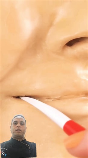 Hyper-realistic cake