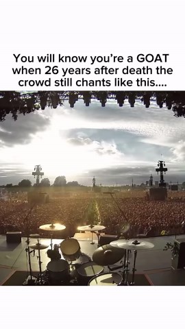 Most Iconic Live Music Moments on Instagram: "Follow (us) @epicliveperformances to discover the most iconic moments in live music history …. If you ever feel pressure when performing, imagine Green Day that had to perform right after that… …. #queen #freddiemercury #rocklegend #greenday #crowd1 #livemusic #epic"
