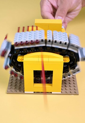 Building a Creative LEGO Machine Gun Model