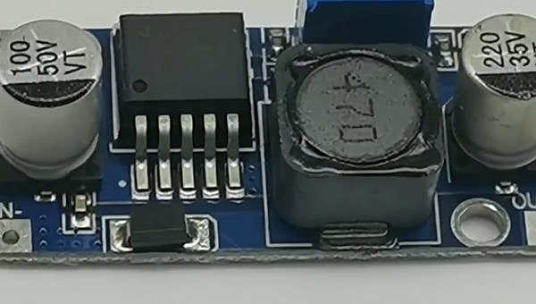 EL TRONICS 2V-24V ถึง3V 12V 19V โมดูลสเต็ปอัป XH-M415 2A DC-DC XH-M415 เครื่องควบคุมการชาร์จ 3.2เซนติเมตร  1.6เซนติเมตร เครื่องควบคุมแรงดันไฟฟ้า | Lazada.co.th