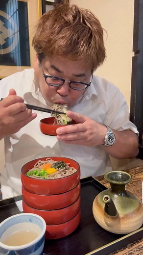 出雲そばの美味しさを楽しむ！岩橋の家メシ食事風景