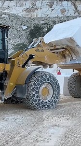Unloading A Big Marble Piece #megamachineschannel #machinery #wheelloader #mining #marble #quarry | Mega Machines Channel
