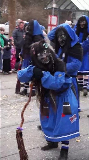Hexen Tanz bei der Fasnet in Deutschland