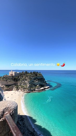 Calabria: Un Sentimento Autentico e Passionale