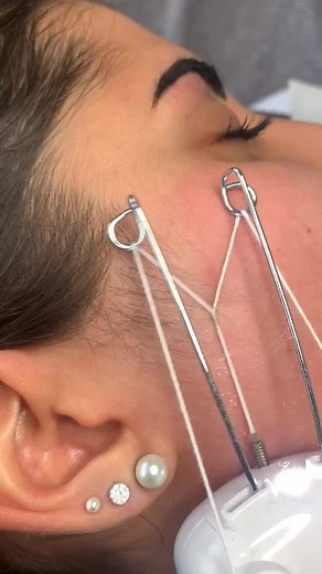 Épilation visage au fil ✅