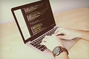 'Teach yourself to code', aprende a programar gratis con tutoriales recomendados por desarrolladores
