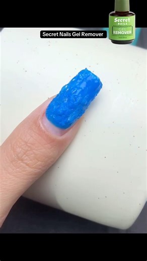 Secret Nails Gel Remover that remove all kind of gel within 3 minutes at home just like in Salon.