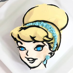 Disney princess cakes are here to make your day! | Koalipops
