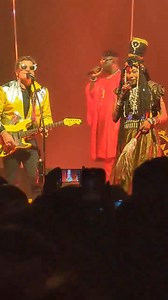 Matthieu Chedid - M - a électrisé la scène du Le Liberté - Rennes hier soir. Vous allez le voir ? 📷 Delphine pour Fan de concerts ~~~~~ #M #fandeconcerts #concert2025 #chedid | Fan de concerts