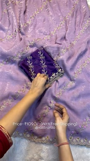 Naresh Kumar Vastranzo.India (We are Shipping Worldwide�) on Instagram: "💥Weekend Sale...!! Price- ₹1090/- (With Free Shipping) ❤️Beautiful Soft Crunchy Silk Embroidery Stone Work Celebrity Inspired Sarees. (UNSTITCHED BLOUSE) OFFER PRICE- 1090/- NORMAL PRICE- 3990/ Free Shipping All Over India. Payments methods- Paytm/Phonepe/bank transfers/Google pay avl 🏷Premium Quality Assured. ⚠️(Don’t Compare Our Prices, With Our Product Quality, Our Prices are Low Bcus Our Margins are Too Low.) 🎆If Int