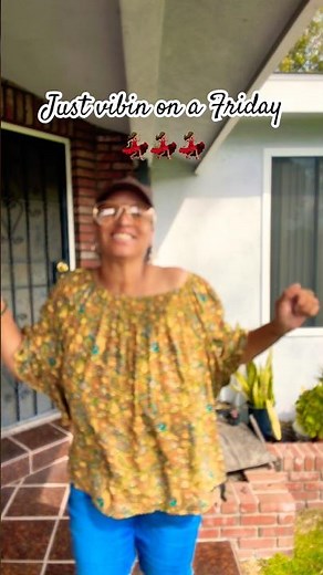 Vibe wit me! 🔔💃🏽🔔💃🏽🔔 #ringmybell #vibration #frequency #abundance