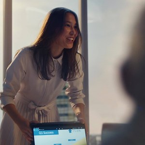 Don't just defy barriers. Shatter them. Introducing the HP Elite Dragonfly. Ready to impress. | HP