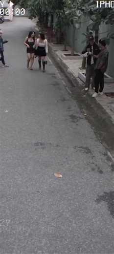 วิดีโอของ VIP.นิ้กก้.(96) (@siis.96._) พร้อมเพลง เสียงต้นฉบับ - VIP.นิ้กก้.(96)