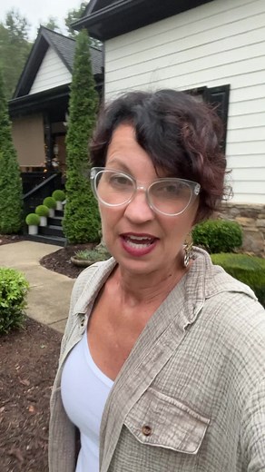 36K views · 2K reactions | Check out my 12 ft skeleton from Home Depot李李. . . . #Halloween #skeleton #12ftskeleton #homedepot #theshabbytree | The Shabby Tree | Facebook