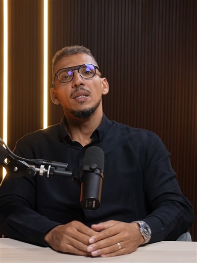 Partie 2 : Comment choisir sa reconversion et son futur métier ? Choisir une reconversion professionnelle peut être une étape importante. Cette vidéo présente des conseils et des pistes de réflexion pour aider à choisir un nouveau métier et construire un projet professionnel plus aligné avec ses envies, ses compétences et ses objectifs. #reconversionprofessionnelle #changementdecarriere #choisirsonmetier #orientationprofessionnelle #projetprofessionnel #evolutionprofessionnelle #travail #formati