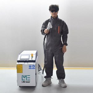 [Hot Item] Portable Handheld Continuous Laser Cleaning Machine for 2 Years Warranty