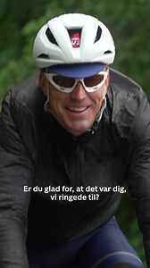 Hvor mange gange tror du, at de punkterede?😅 | TV 2 Cykling