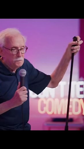 262K views · 5.8K reactions | #eaa #Eagles #disneytips #disneytips #ParisOlympics #jewelrymaking #jewelrymaking #disneytips #ParisOlympics #stagecomedian #comedy #standupcomedyshow #standupcomedy #andy6 | Andy Higgins | Facebook