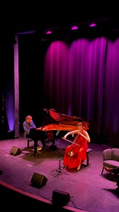 Petit extrait de mon concert d’hier avec Camille Thomas au violoncelle, en hommage à Monsieur Aznavour. Voici La Bohème. ❤️ Merci à Un Week-end à l’Est pour ce magnifique moment ! | André Manoukian