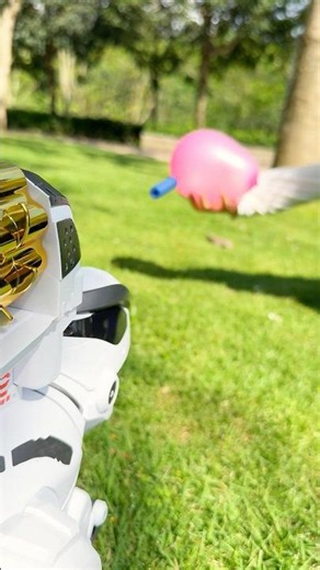 Satisfying balloon popping with Dino!🎯#shorts #robot #dinosaur #ruko