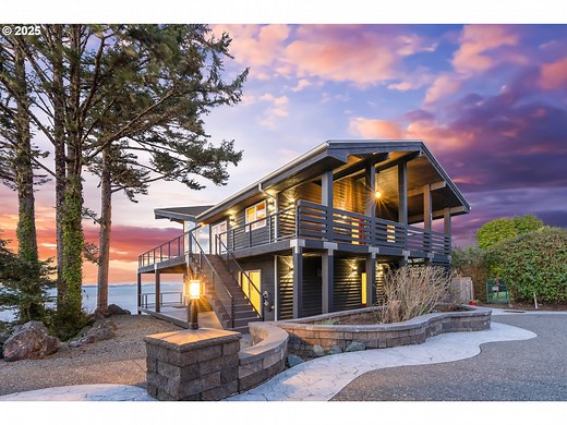 90989 Pigeon Point Loop, Coos Bay, OR 97420 - MLS 24129079 - Coldwell Banker