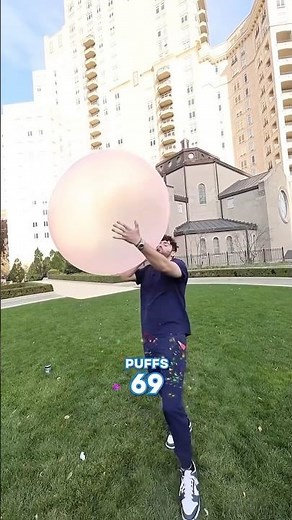 Making world biggest chew gum bubble #minivlog world record