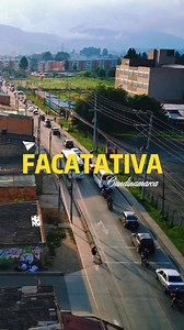 Facatativá a vista de dron 🌇 Entre sabana, cultura y tradición. ¿Sabías que este lugar guarda uno de los tesoros arqueológicos más antiguos del país? #fblifestyle #colombia #facatativa #dji | MauroDron