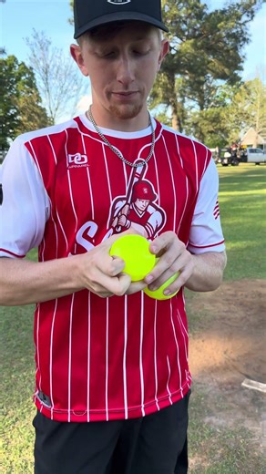 KNUCKLE BALL TUTORIAL 😱 #blitzball #baseball #knuckleball #montezuma
