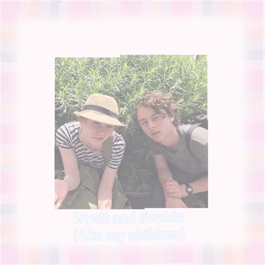 Wyatt Oleff and Sophia Lillis Friendship Update