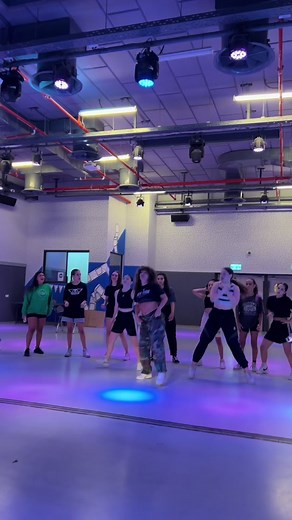 Tutorial for Watch Out For This Choreography by Jasmin Schneider and Jasi Pasos