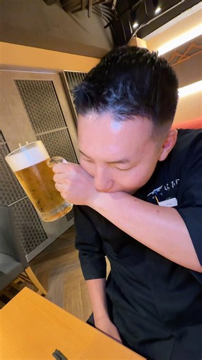 アニメポーズで一瞬…‼️博多で食べられる美味しいお店【博多もつ鍋いちたか】