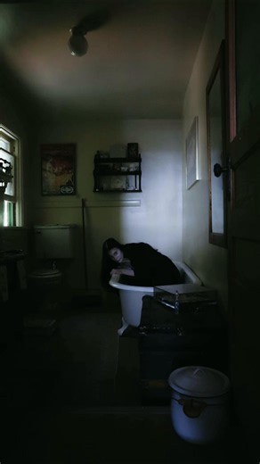 uncanny valley photoshoot results 🕯️#uncannyvalley #horrortok #halloween #obsession #creepy