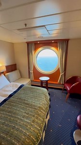 5.4K views · 281 reactions | Kommt mit in unsere Color Class-Kabine mit Meerblick und schaut euch mit uns um!  Übrigens: Wusstet ihr, dass bei der Color Class-Kabine das Frühstück im Oceanic a la carte Restaurant sowie die Mini-Bar und WLAN an Bord inklusive sind? 磻 Würdet ihr auch gerne mal in dieser Kabine nach Oslo fahren? | Color Line GmbH | Facebook