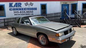 7.9K views · 779 reactions | New Inventory! #1987 #oldsmobile #cutlass #442 #ttops #superclean #karconnection #classic #muscle #car We sell and ship worldwide, nationwide financing available DM for details. Visit our website for more pics, full video and financing info www.karconnectioninc.com | Karconn Rides | Facebook