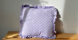 Comment coudre un coussin à fronces ?